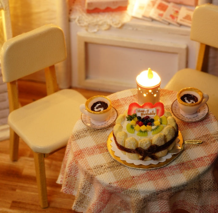 Doll House Cafe