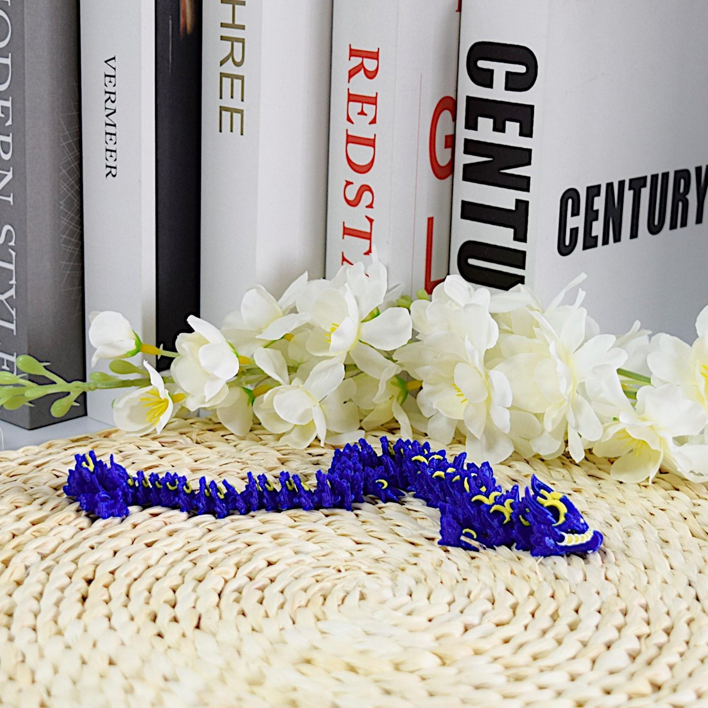 Flying Moon Dragon - Spreading Its Wings With The Moon, Super Eye-catching And High-value, Exquisite And Small Creative Decorative Gift