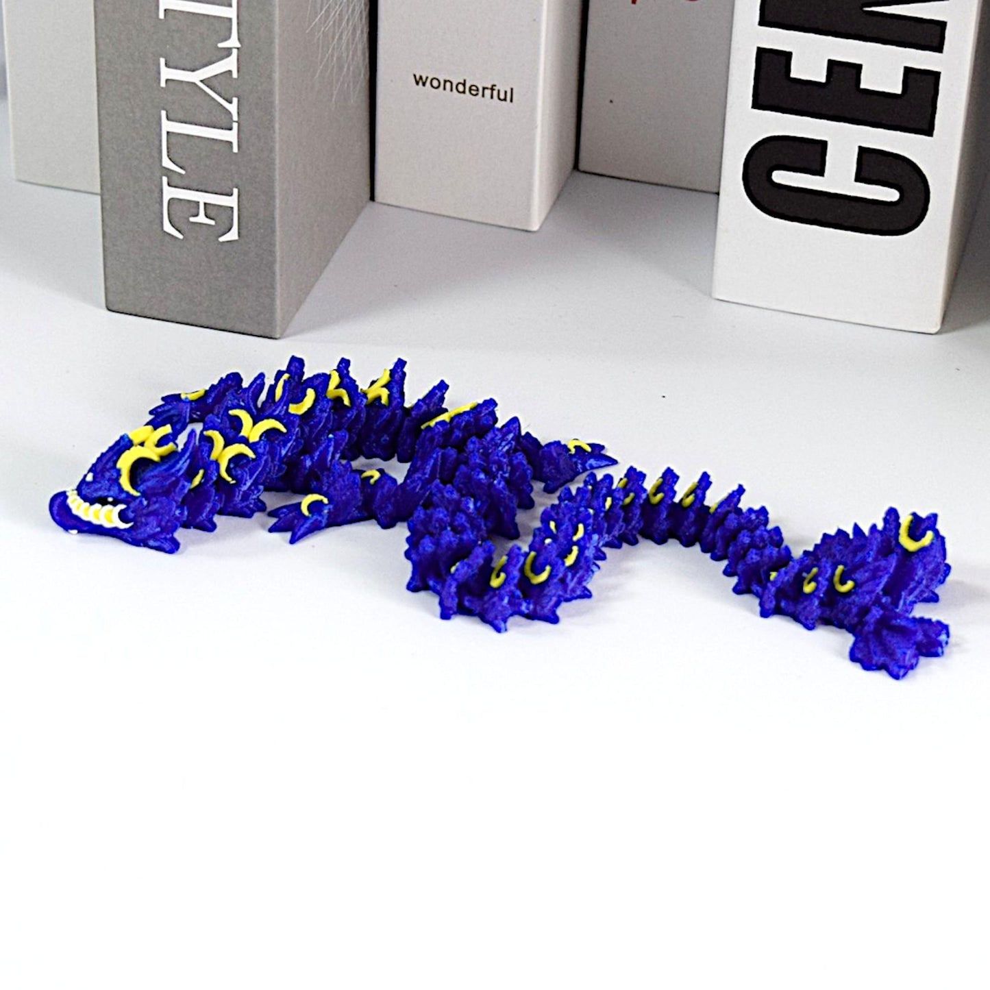 Flying Moon Dragon - Spreading Its Wings With The Moon, Super Eye-catching And High-value, Exquisite And Small Creative Decorative Gift